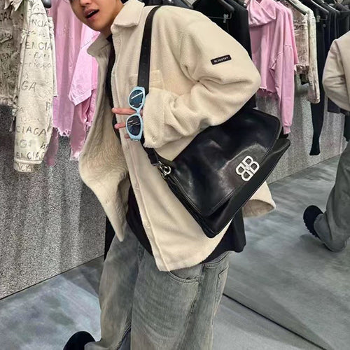 발렌시아가 BB 소프트 라지 플랩 백 블랙