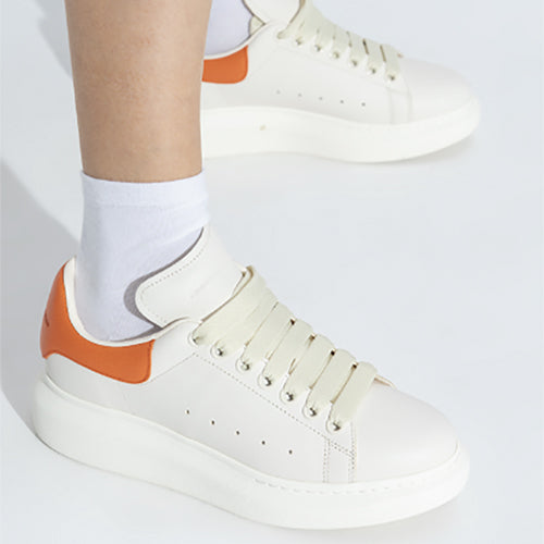 알렉산더 맥퀸 오버사이즈드 스니커즈 화이트 코랄