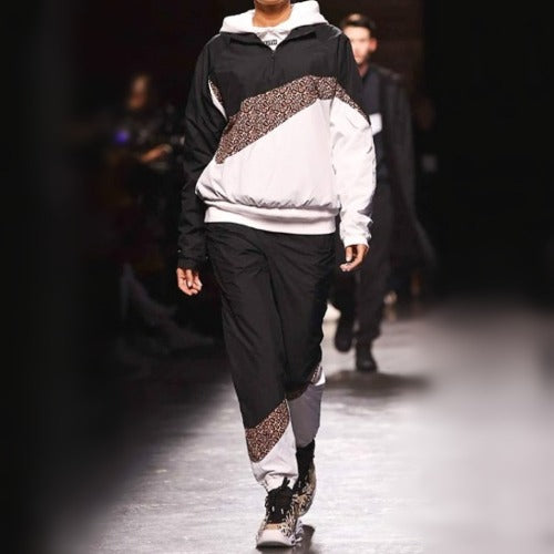 (국내배송) Kith X 나이키 쿼터 집업 아노락 & 팬츠 사파리 - 남녀공용! SET 구매 가능!!