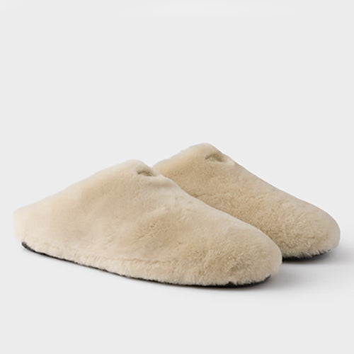 프라다 시어링 뮬 아이오비