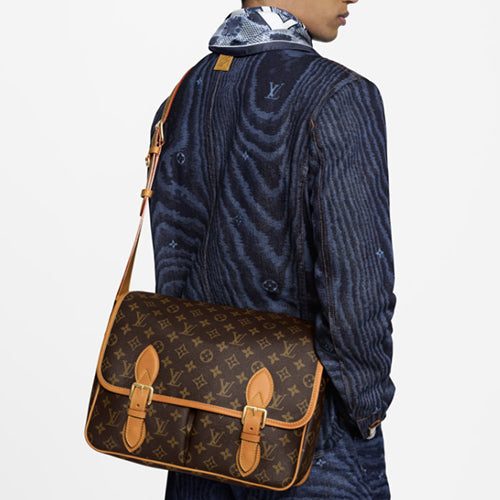 루이비통 사첼 모노그램 메신저 크로스백