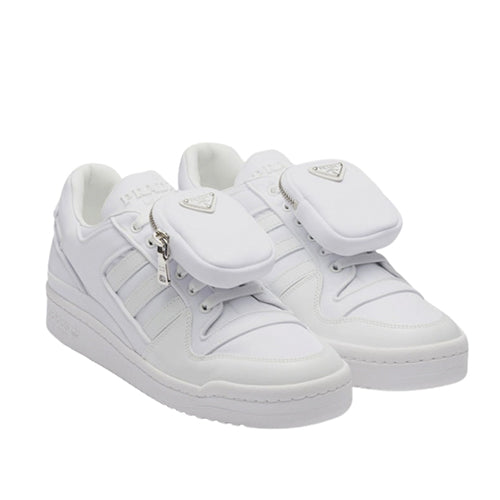 아디다스 x 프라다 리나일론 포럼 스니커즈 화이트