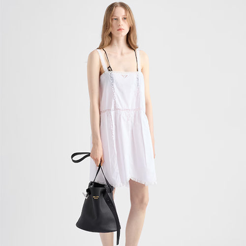 프라다 버클 레더 버킷백 벨트 블랙