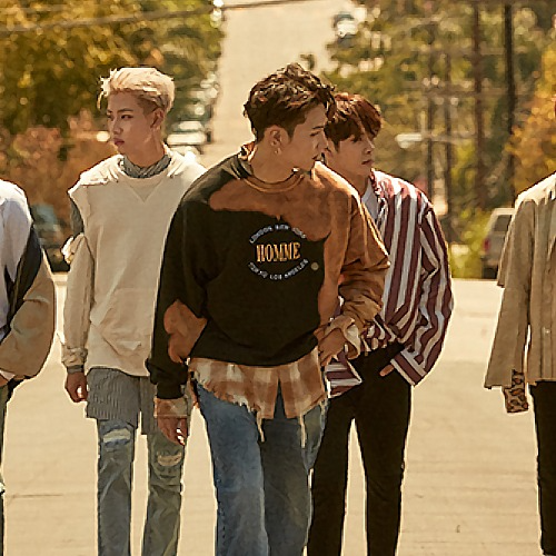 (국내배송, 당일출고) 발렌시아가 블리치드 맨투맨 (갓세븐 재범 착용)