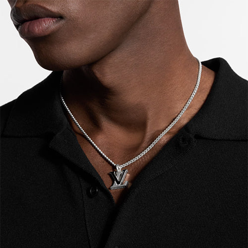 루이비통 LV 스파이크 (LV Spike) 펜던트