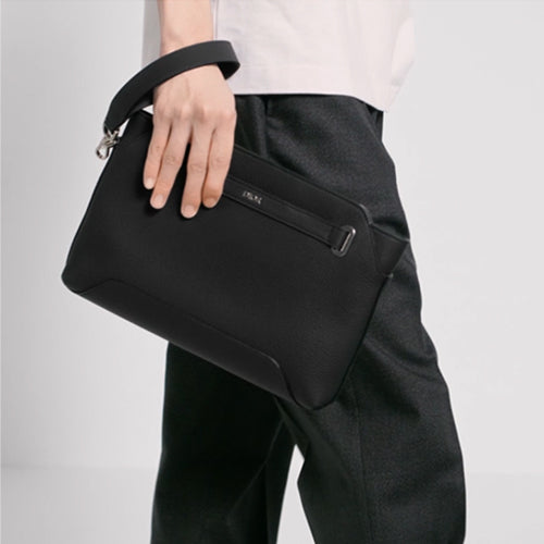 디올 노르망디 A5 트라이앵글 파우치 블랙