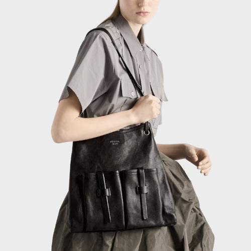 프라다 루트 라지 가죽 가방 블랙