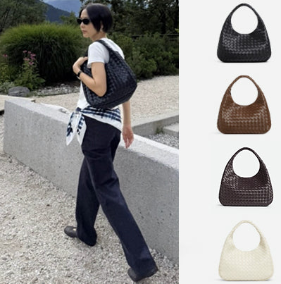 보테가베네타 캠파나 미디엄 레더 토트백 ~4Color~(김나영,이영애,정채연 이보영 착용)